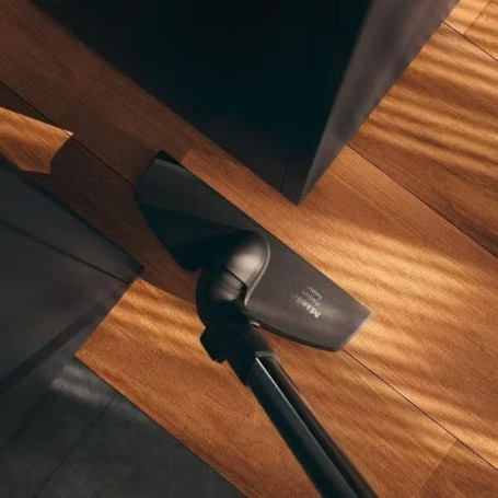 Пылесос Miele Boost CX1 SNRF3 125 Gala Edition Obsidian Black (41NRF337)